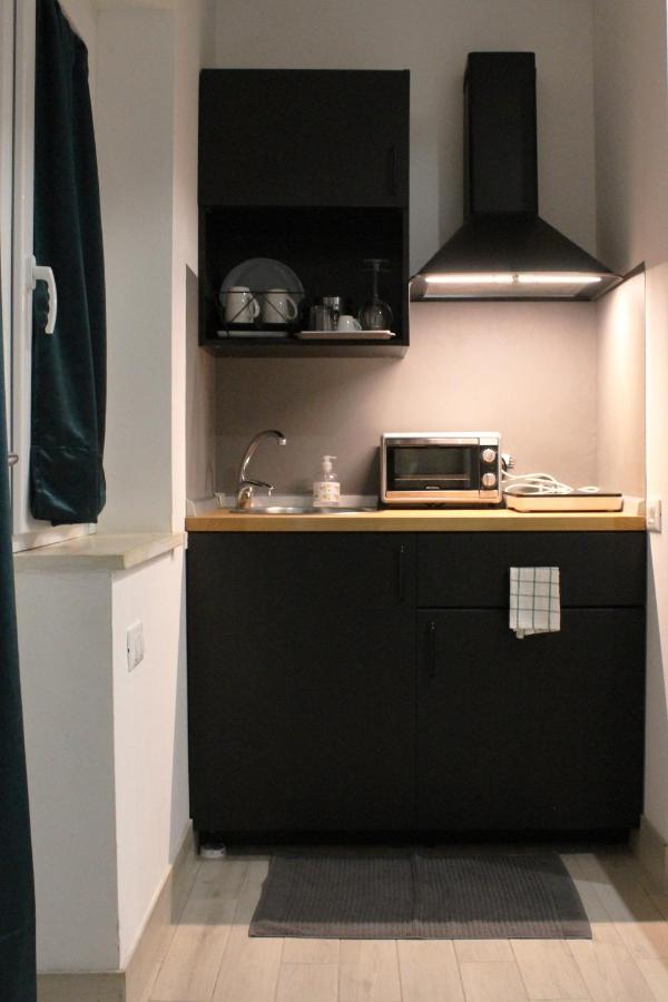 La Petite Famille Aparthotel Corchiano ภายนอก รูปภาพ