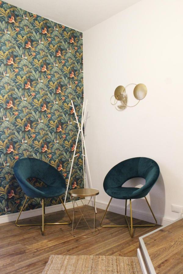 La Petite Famille Aparthotel Corchiano ภายนอก รูปภาพ